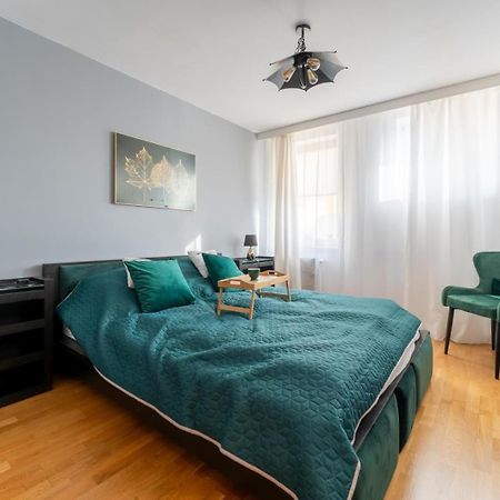 Apartament Ratuszlove - 2 Osobne Sypialnie, Z Widokiem Na Ratusz - By Spaceapart Еленя-Гура Экстерьер фото